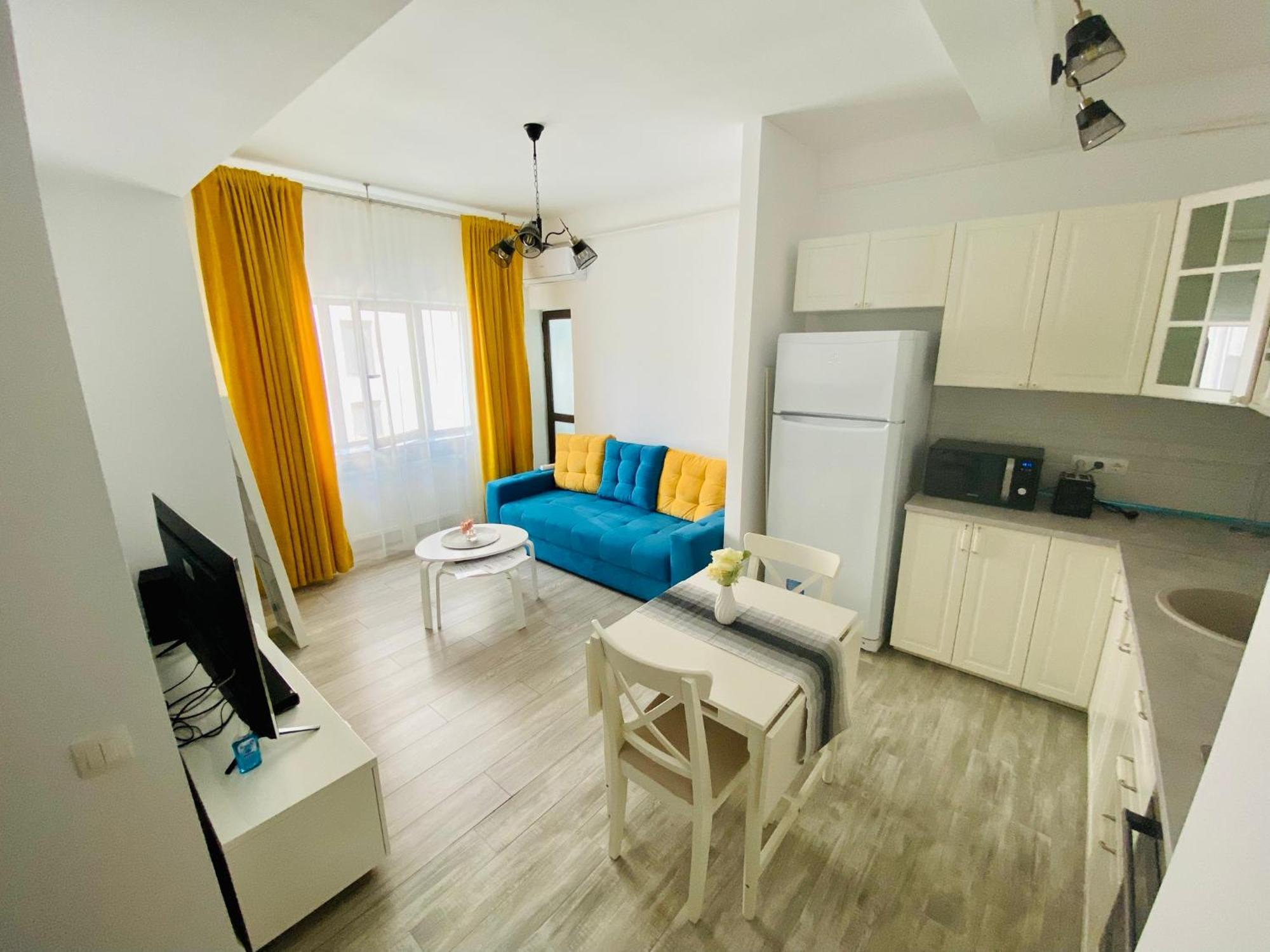 Cozy Central Apartment With 2 Rooms Boekarest Buitenkant foto